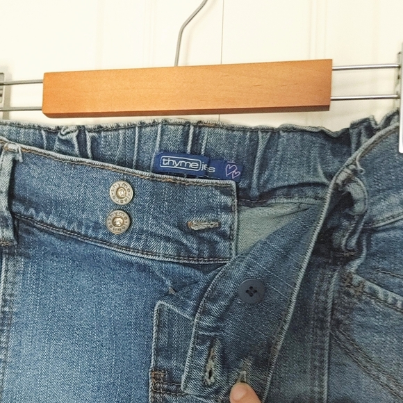 Thyme || Denim Maternity Skirt, Blue, Size Small - Picture 3 of 3